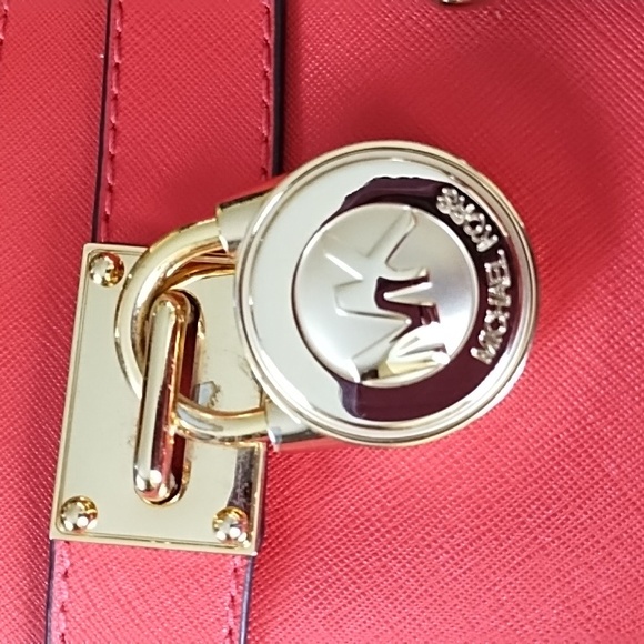 Michael Kors Red Large Hamilton Lock Tote Hobo Bag - Picture 7 of 14